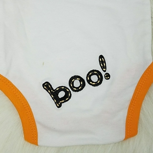 NWT 3pc Baby's 1st Halloween Bodysuit, Hat, Bootie - Picture 6 of 7